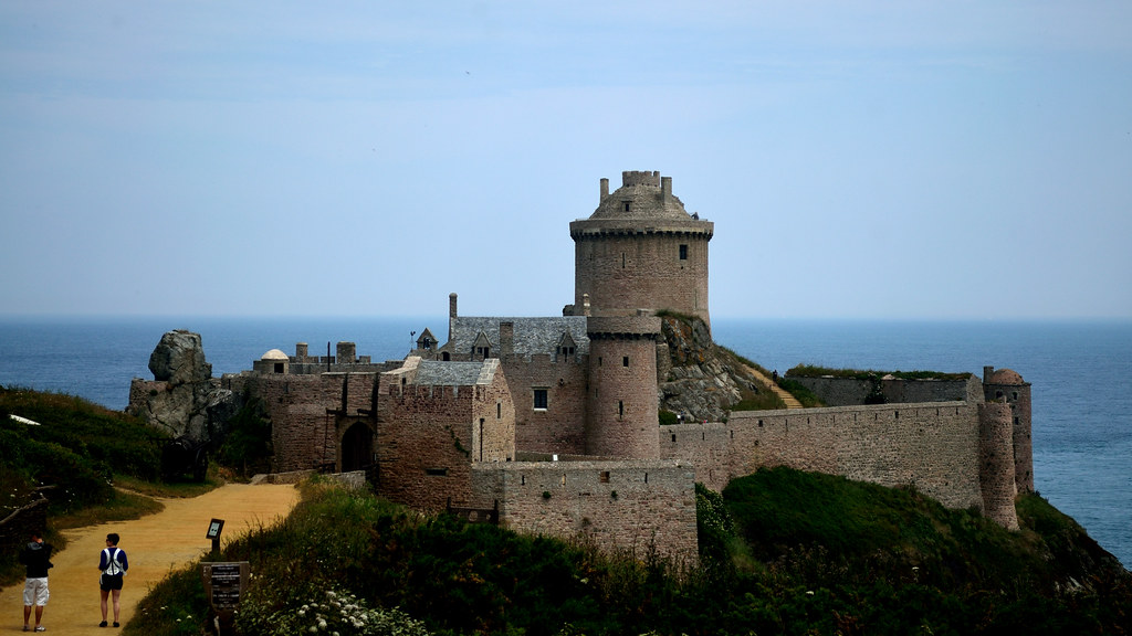 Looking at Fort La Latte and out towards the sea. Cap Fréhel and Fort La Latte day trip